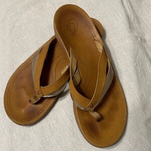 OluKai Tan Leather Sandals